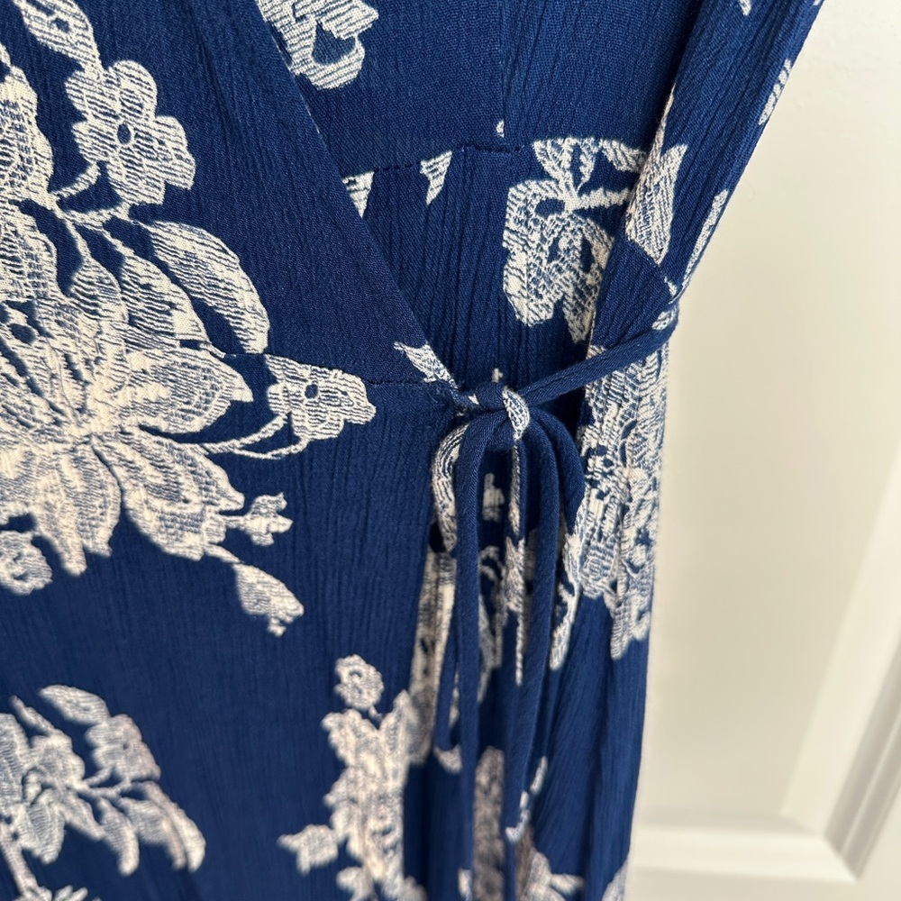 Heart of Marigold Navy Blue Floral Print Wrap Maxi Dress - Picture 7 of 9